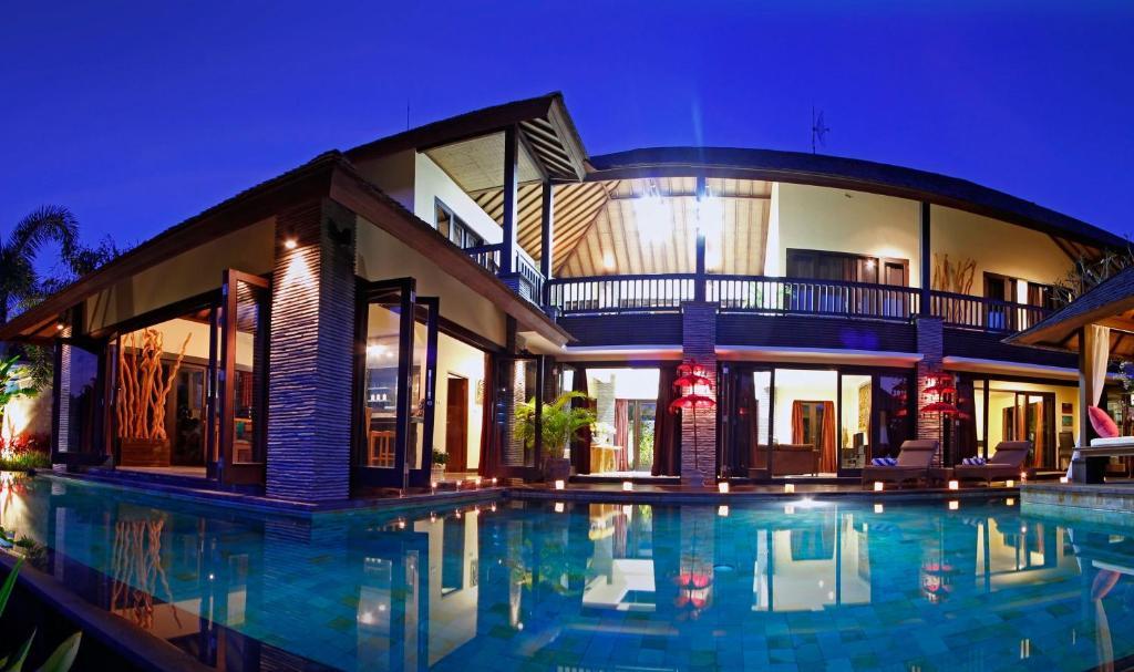 The Bale Tokek Villa Kuta  Luaran gambar